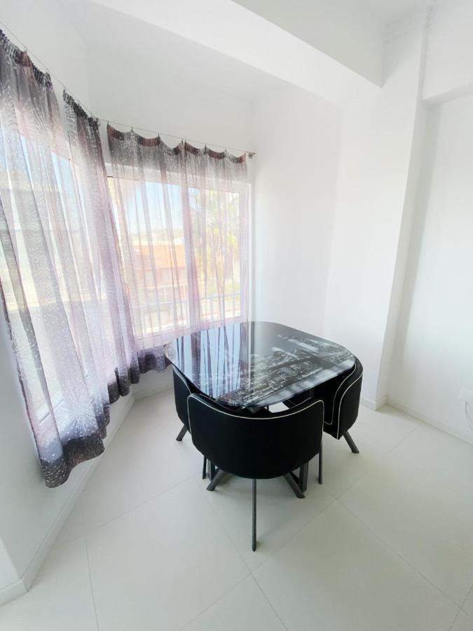 Apartamento Na Praia Costa de Caparica Eksteriør billede